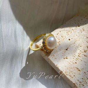 Natural real flat bottom pearl ring